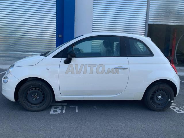 Voiture. Nouvelle - 2