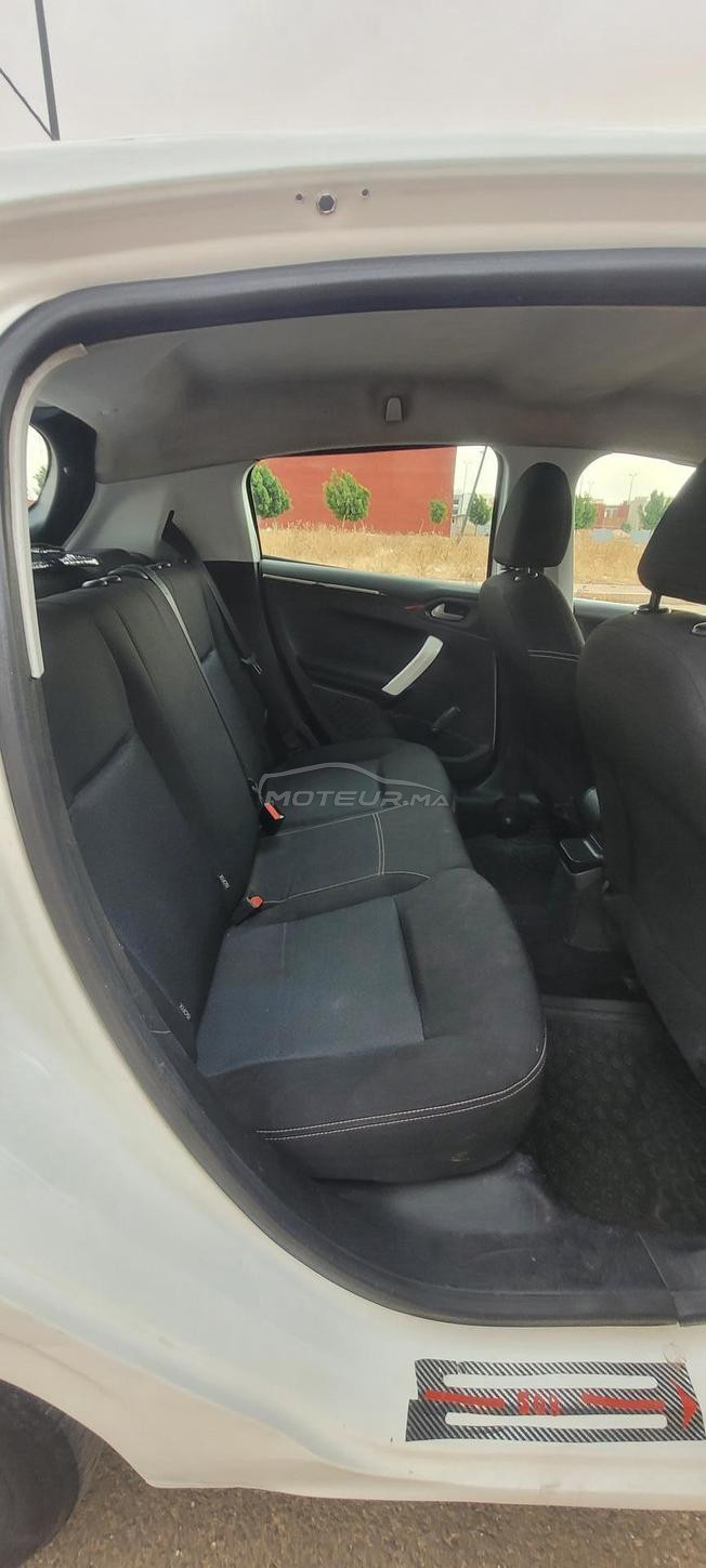 peugoet 208 model 2018