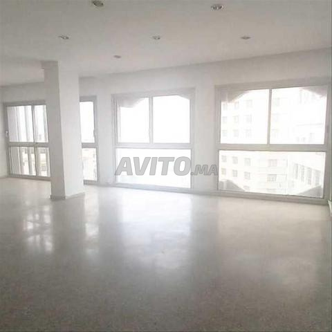 66938-مكتب للإيجار بـ 31200 درهم في Fonciere - 2