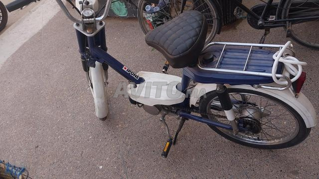 Honda moto classique, vieille moto - 2