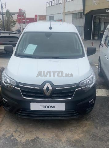 Renault Express Diesel Manuelle 2022 à Tanger