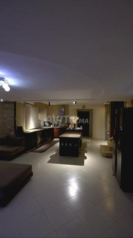 🏡 فيلا استثنائية مع مسبح للبيع