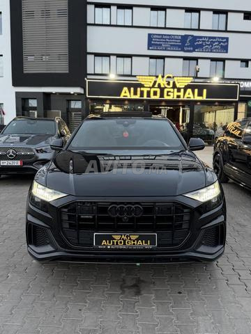 Audi Q8 S-line quattro - 2