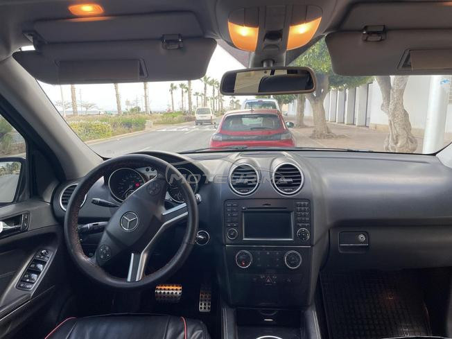 mercedes ml 320 moteur V6 modele 2009 tout option 