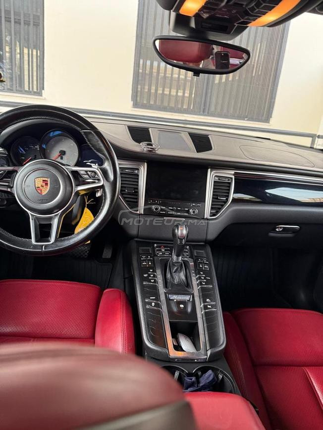 voiture en excellent état a vendre 