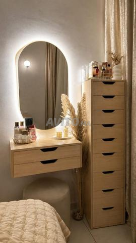 Miroir LED avec commode et rangement - 2