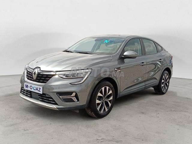 RENAULT. Arkana
