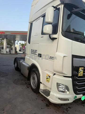 2 tracteurs routiers DAF MEGA EURO 6