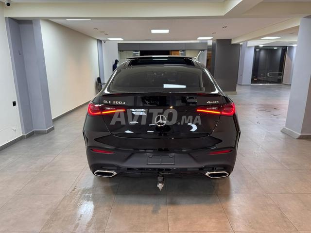 مرسيدس GLC 300 d 1300 كم - 2