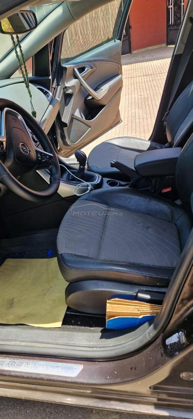 Opel Astra Diesel 1,6 modèle 2014 2ème Main