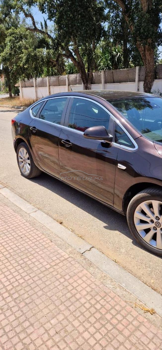 Opel Astra Diesel 1,6 modèle 2014 2ème Main