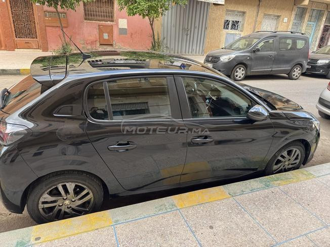 Peugeot 208 Diesel Manuelle 2022 à Berrechid