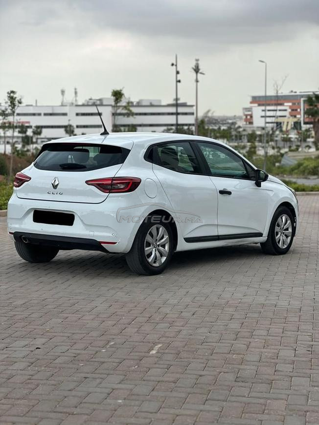Clio 5.  2023