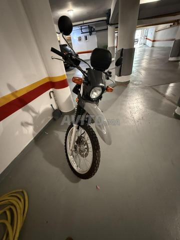 دراجة نارية XT 250 جديدة