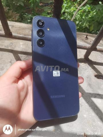 سامسونج جالاكسي A25 5G شاشة OLED مغير
