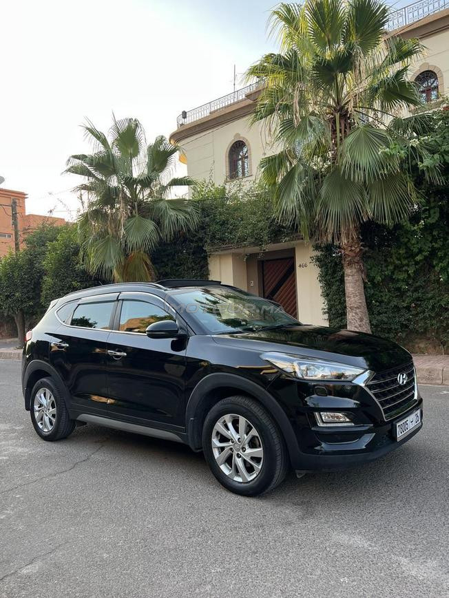 Hyndai tucson