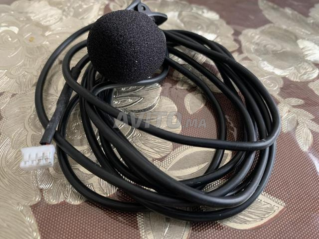 Micro d'autoradio de voiture