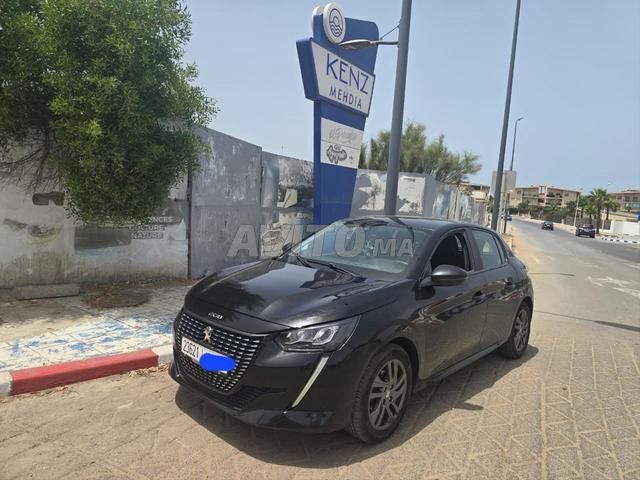 Peugeot 208 très propre et économique