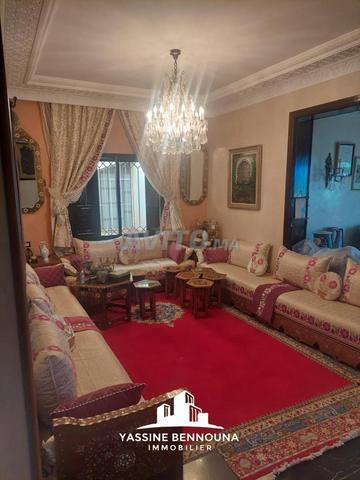 À VENDRE - Villa de Prestige à Moujahidine, 670 m² - Jardin, Piscine & Vue Panoramique - 2