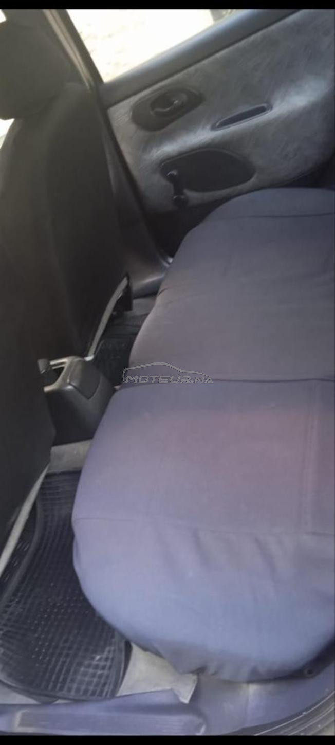 Ford Mondeo Essence Manuelle 2002 à Tétouan