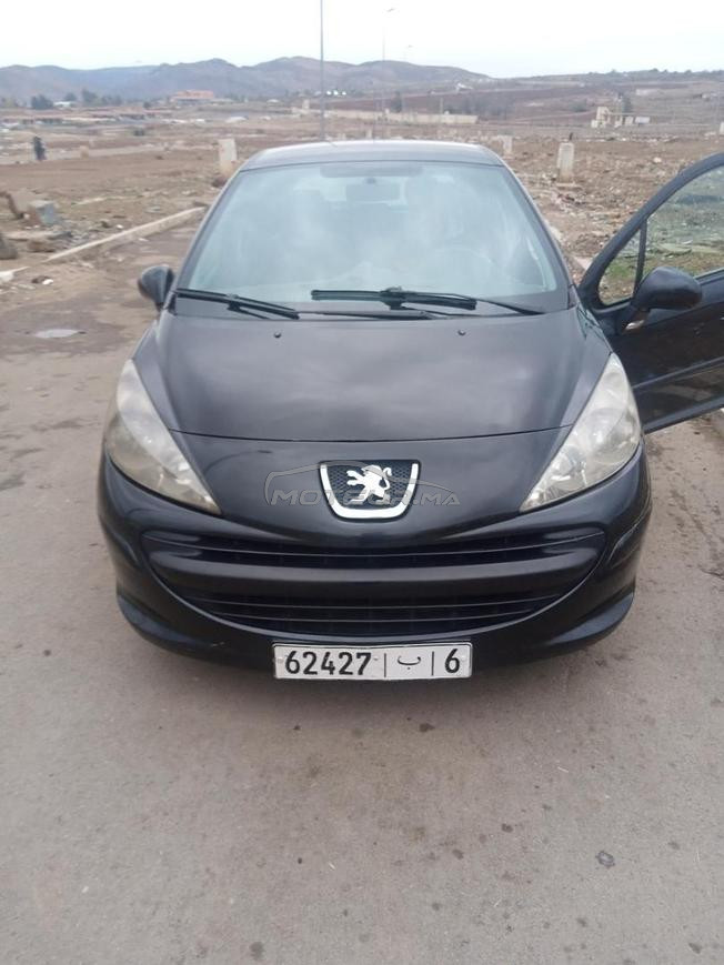 Peugeot 207 Essence Manuelle 2006 à Azrou