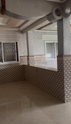 Maison complète avec garage et toit à Aïn Dalya - 2