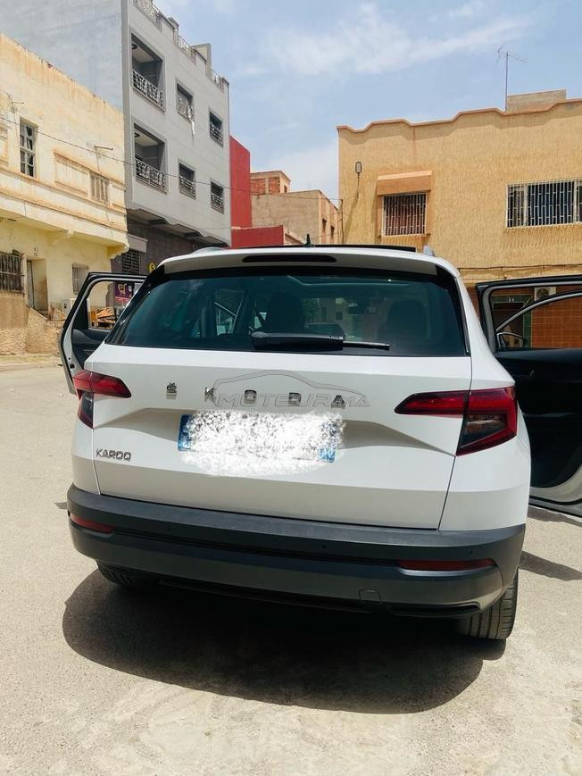 سيارة للبيع