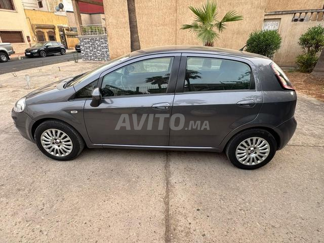 Fiat Punto 2015 diesel ⛽️ km 110 - 2