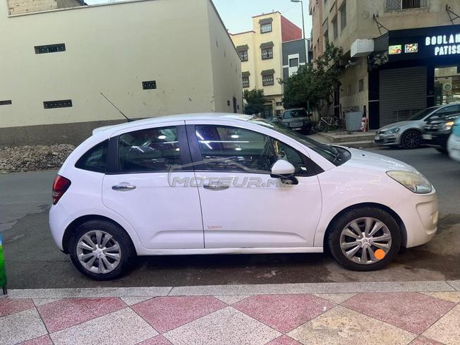 A vendre une voiture Citroën c3 excellent état
