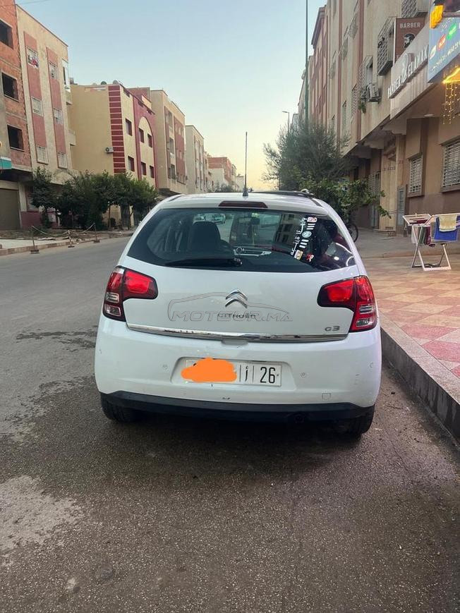 A vendre une voiture Citroën c3 excellent état
