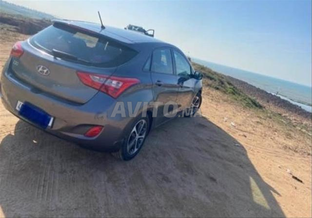 Hyundai i30 Diesel Manuelle 2015 à Temara