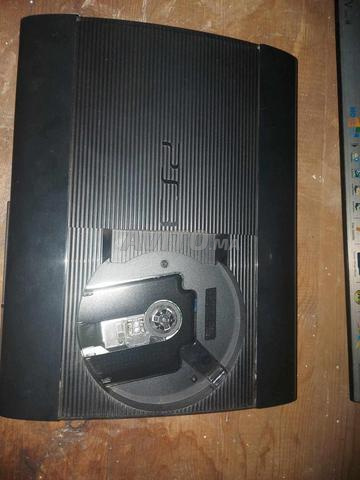 Playstation 3 Slim, fonctionne avec CD, très propre - 2