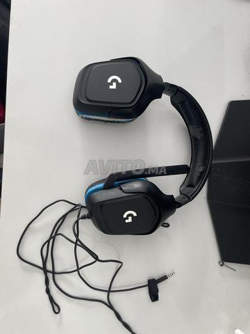 Xbox Series X, 3 manettes, casque - 2