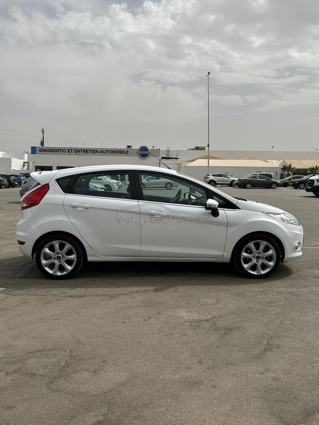 Ford Fiesta Titanium 2012 – Essence – 1ère main