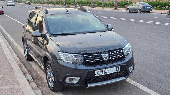 dacia Sandero Stepway 2019 très bon état 