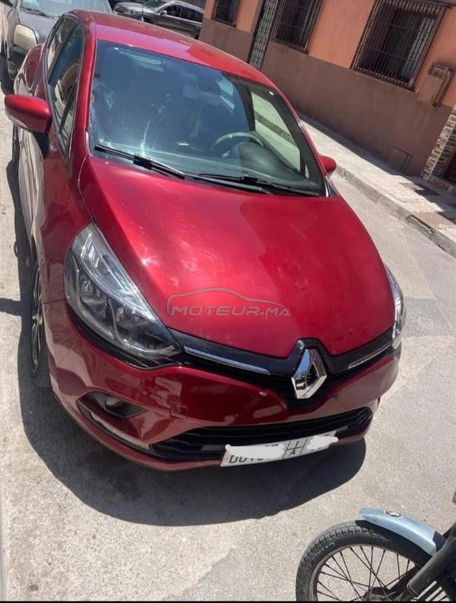 Renault clio 4 2021 très bon état 