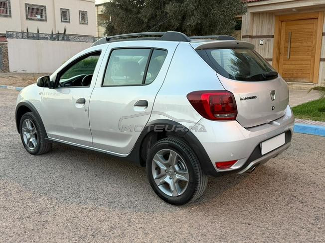 Dacia Sandero Stepway 2017 tres bon état 