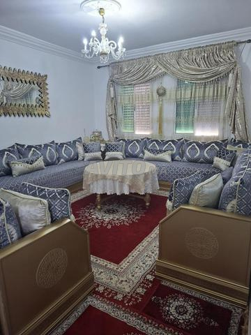 Salon marocain encore en bon état