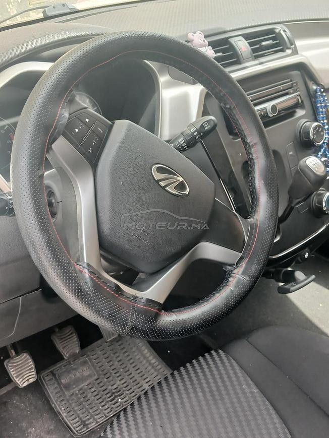 Mahindra KUV100