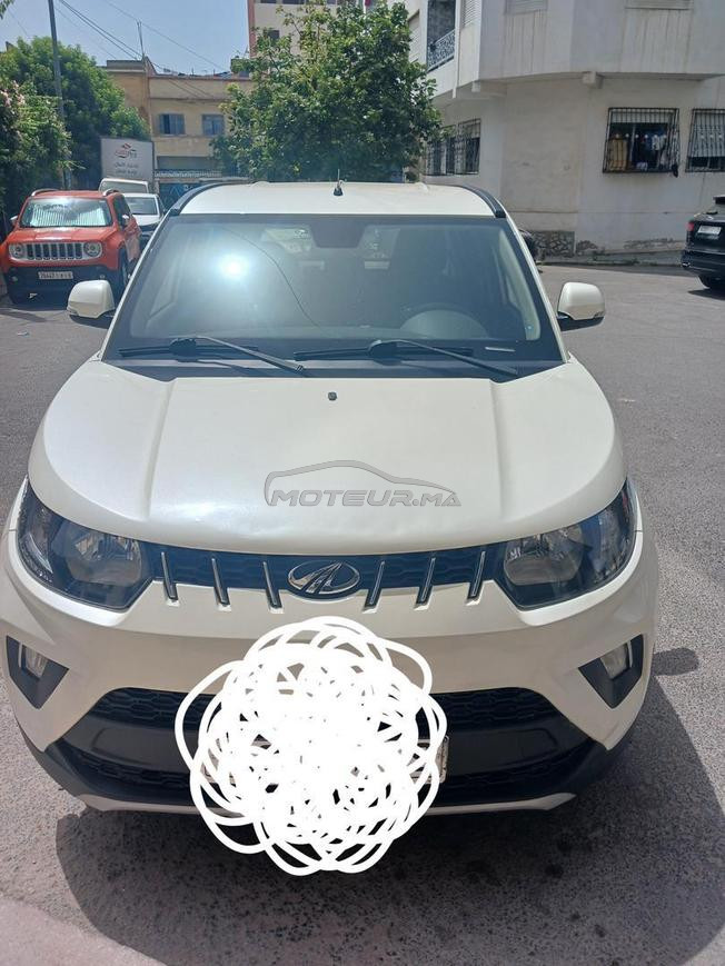 Mahindra KUV100
