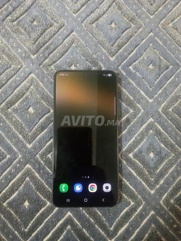 Samsung S22 en excellent état - 2