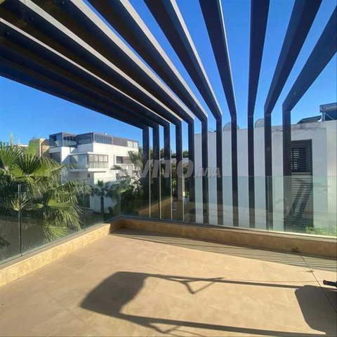 73047-فيلا للإيجار بـ 38000 درهم في سندباد - 2