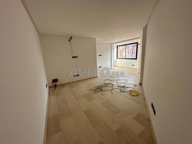 Plateau bureau 37m² à Guéliz près café la Poste - 2