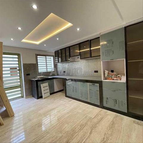 185767-Vente Villa à Casablanca Oulfa de 243 m² - 2