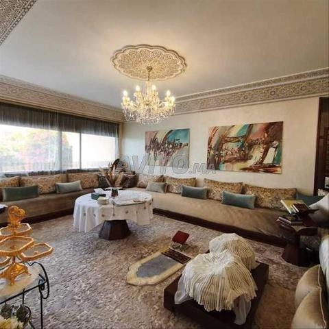 172307-بيع شقة بالرباط رياض بمساحة 202 متر مربع - 2