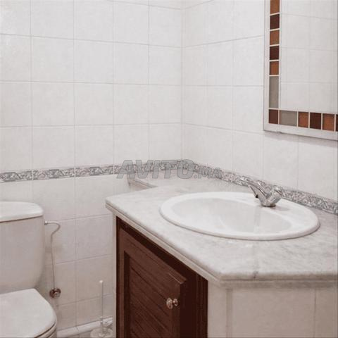 183180-Vente Appt à Casablanca Hôpitaux de 178 m² - 2