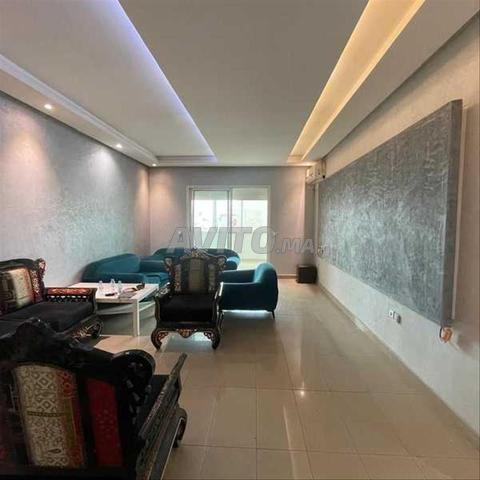 183403-بيع شقة بالدار البيضاء مرس السلطان بمساحة 80 متر