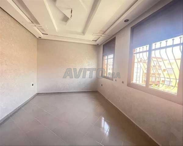 186656-شقة للإيجار ب 4000 درهم في المحاميد