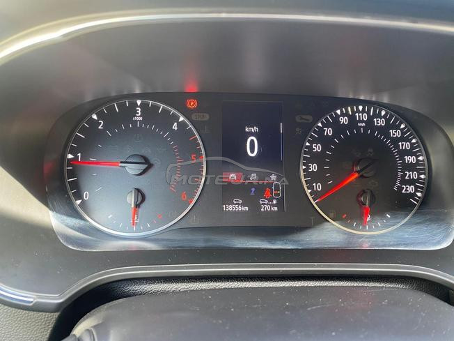 Renault megane 4 sedane très propre.  
