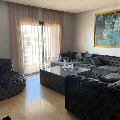 198517-Appt à louer à 16000DH à Casablanca Finance